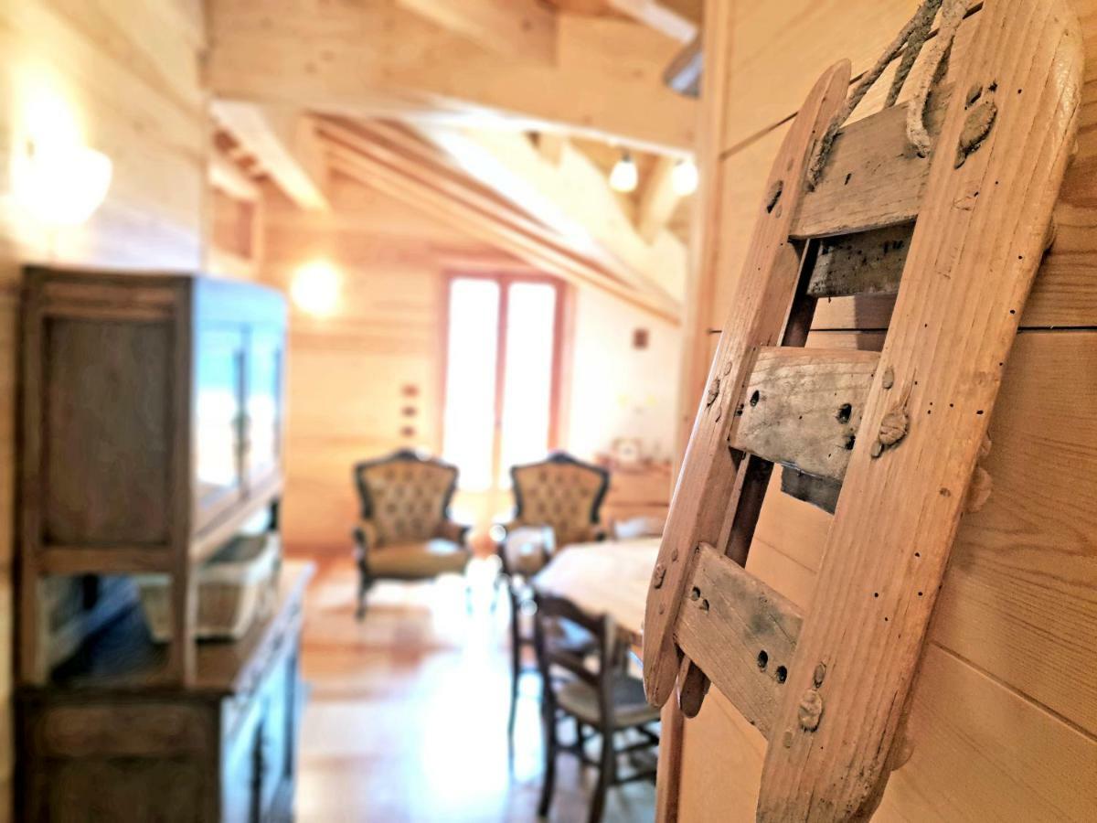 Вілла Casa Vacanza In Tipico Chalet Di Montagna Варцо Екстер'єр фото