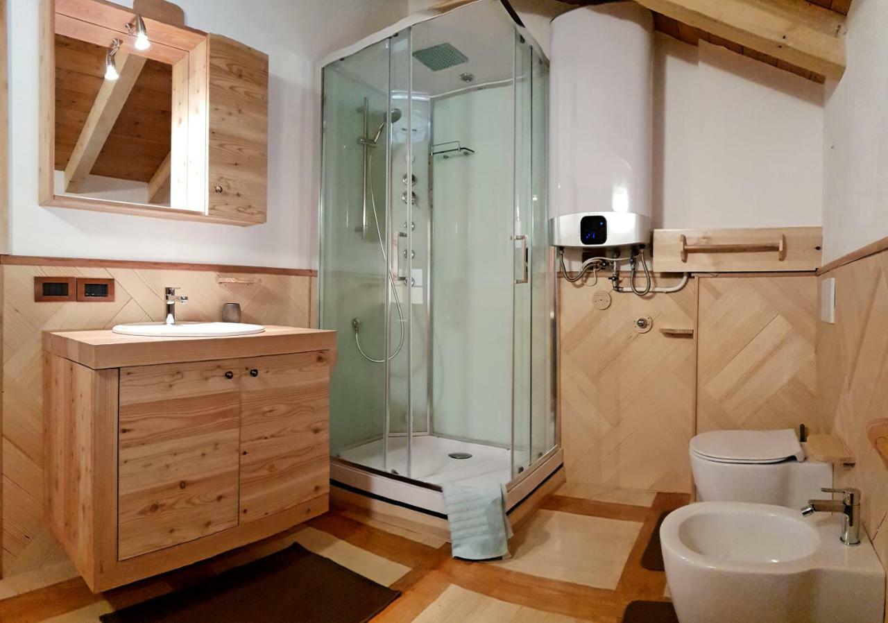 Вілла Casa Vacanza In Tipico Chalet Di Montagna Варцо Екстер'єр фото