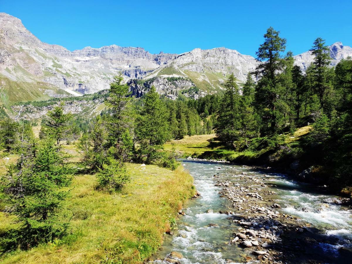 Вілла Casa Vacanza In Tipico Chalet Di Montagna Варцо Екстер'єр фото
